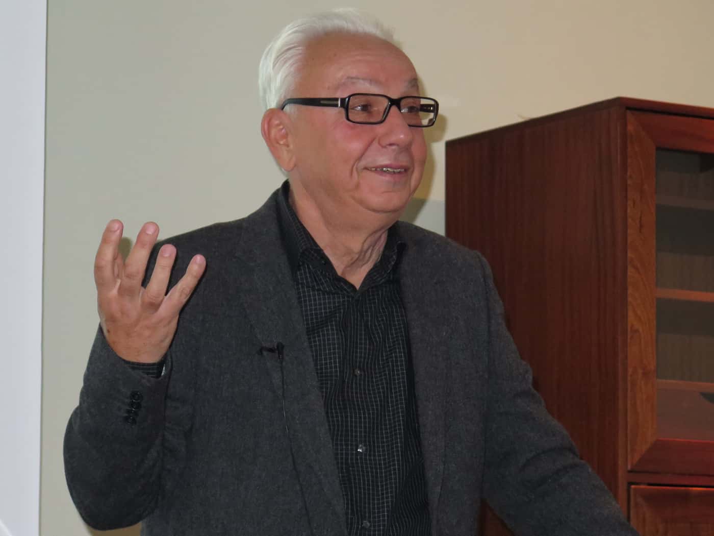 Special Seminar by Prof Tsopelas