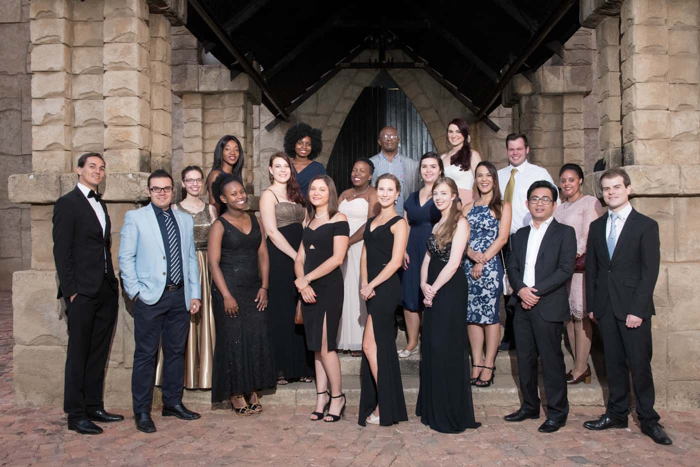 FABIans celebrate another year of research excellence at the 2017 year-end gala dinner and awards ce