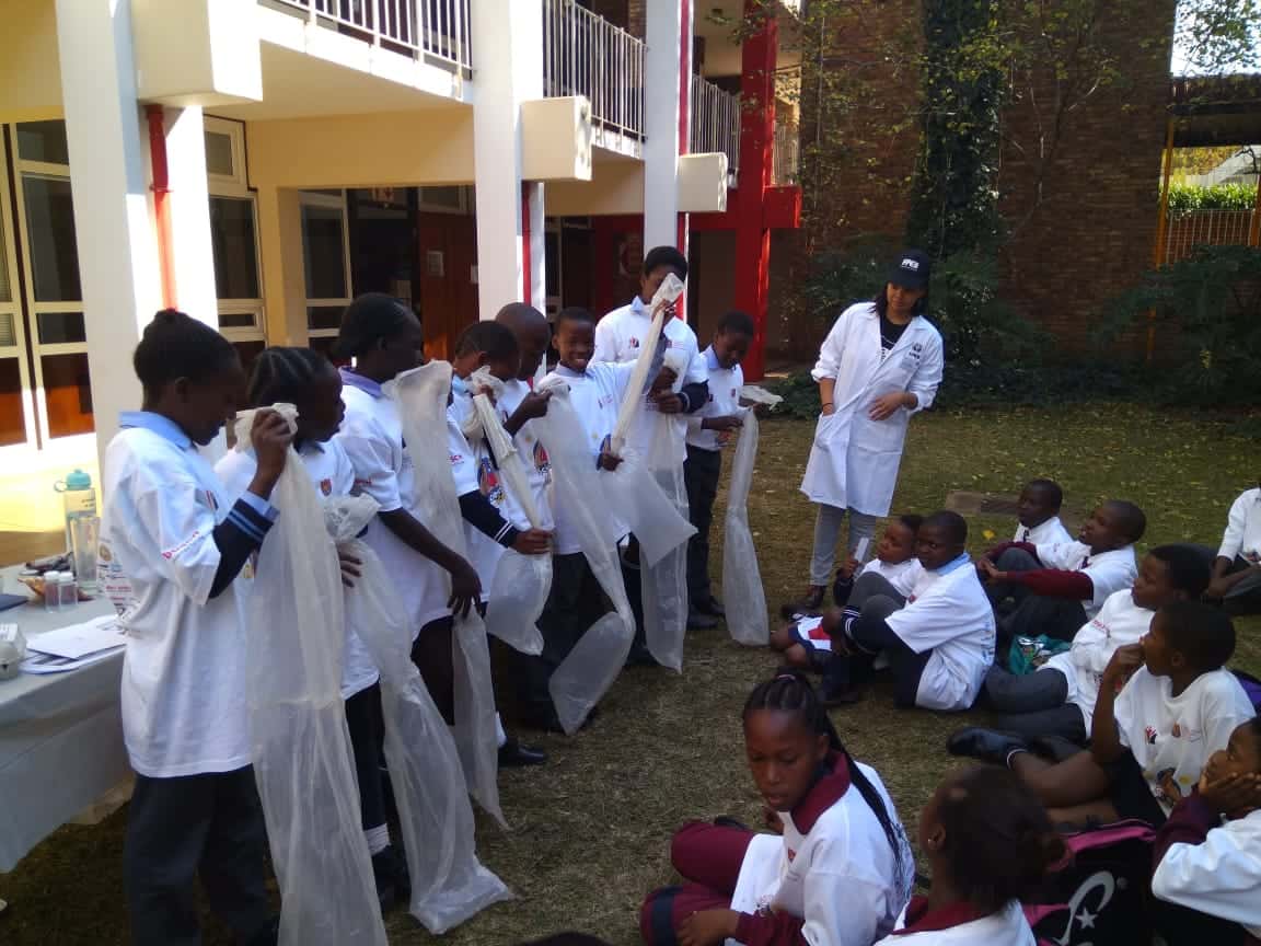 FABIans stimulate science interest at Science Week