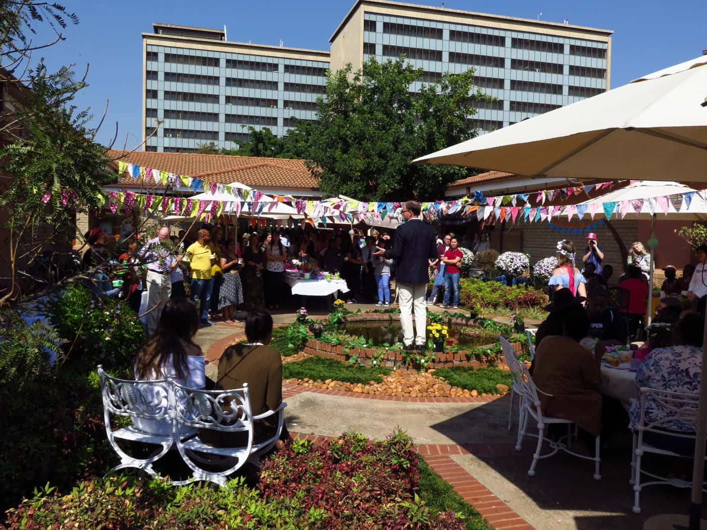 FABIans celebrate Spring Day with an ice cream party