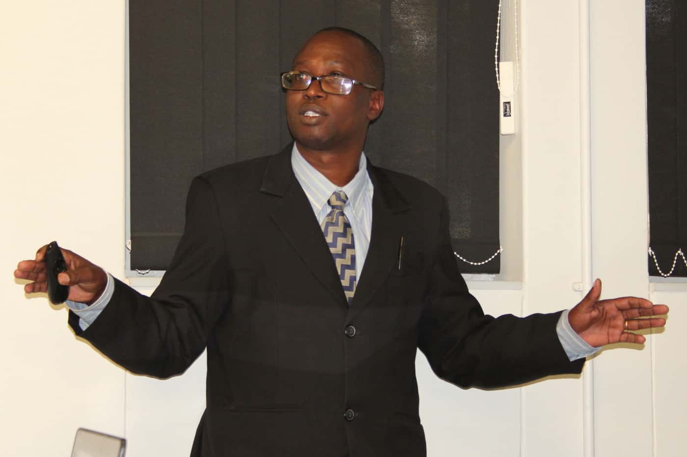 FABIans celebrate the prestige seminars of two cassava “musketeers”