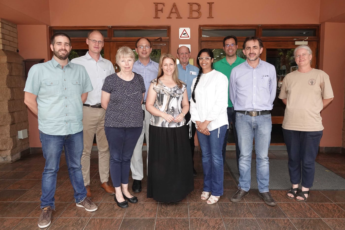 Brazilian forestry researchers visit FABI