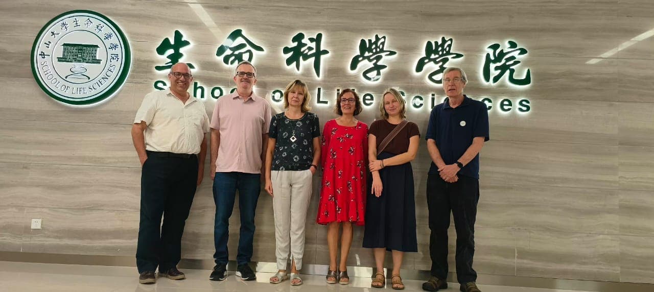 Prof. Fanus Venter attends the BISMiS meeting in China