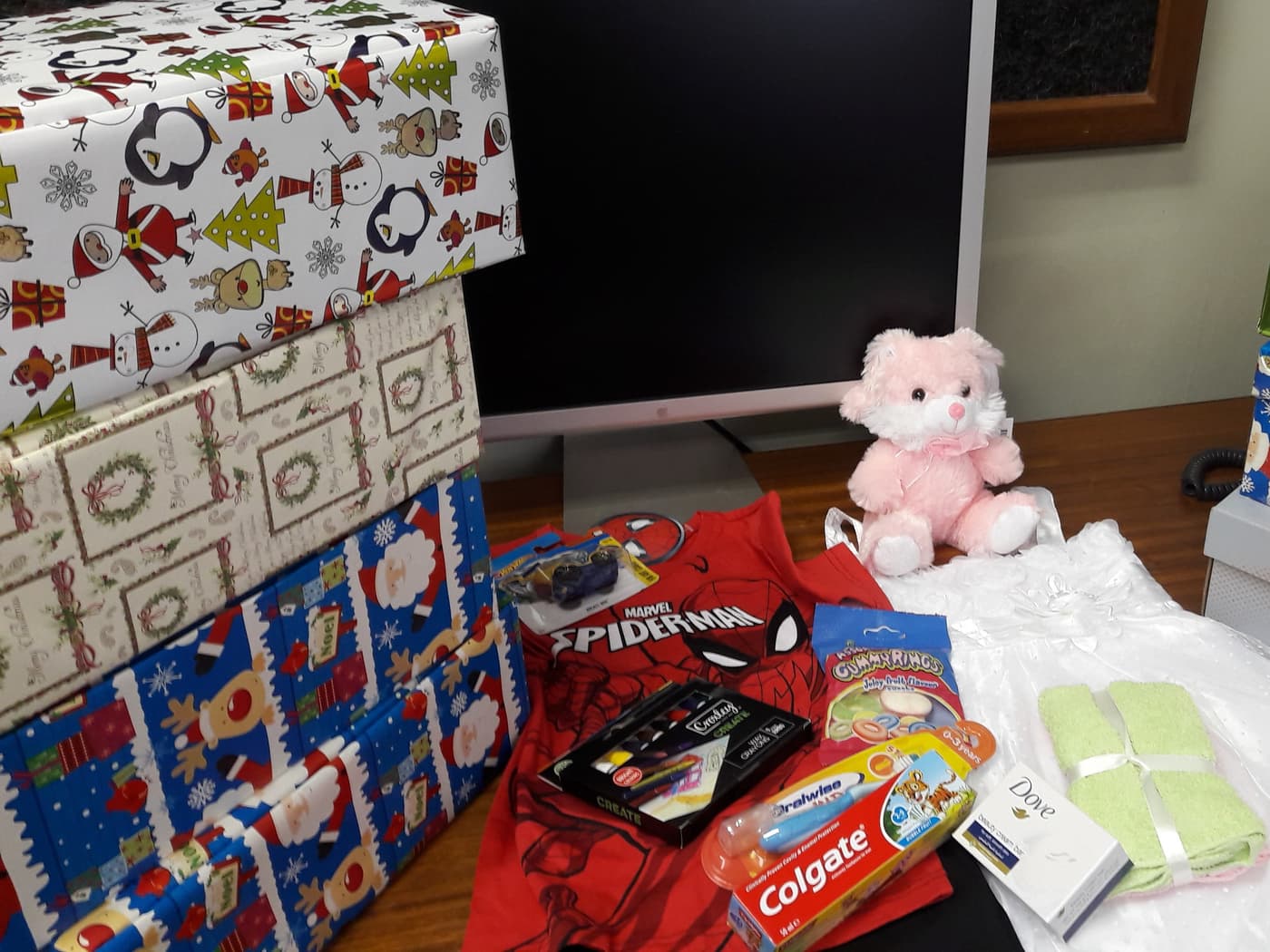 FABIans participate in Santa Shoebox Project: Share the joy of giving
