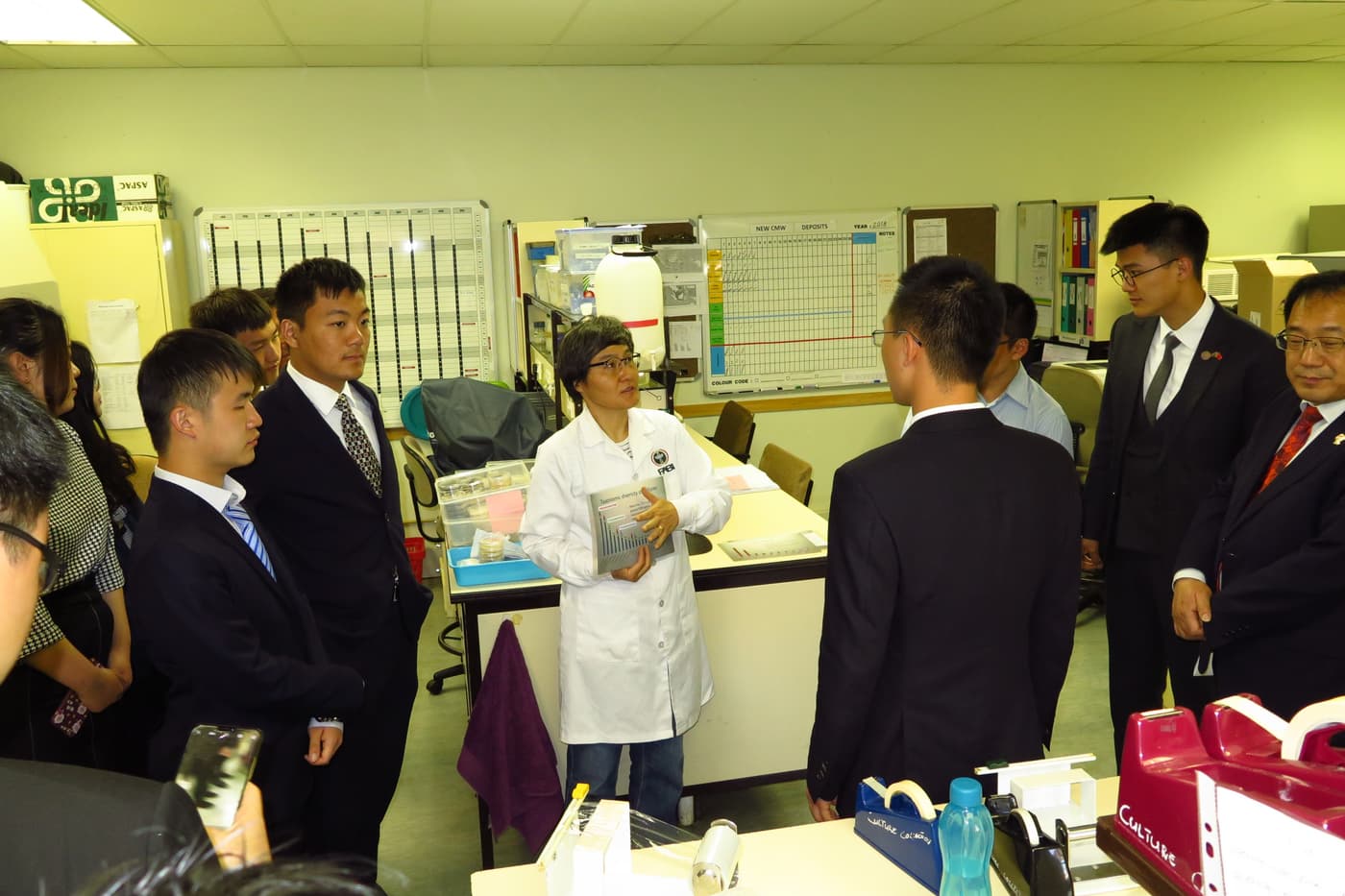 Chinese student delegation visits FABI