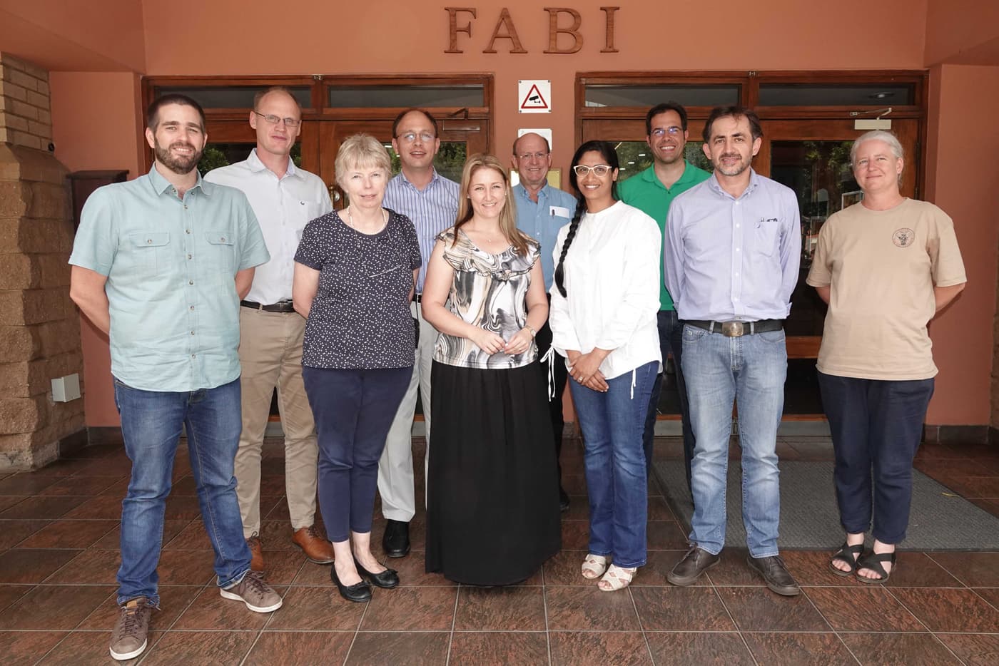 Brazilian forestry researchers visit FABI